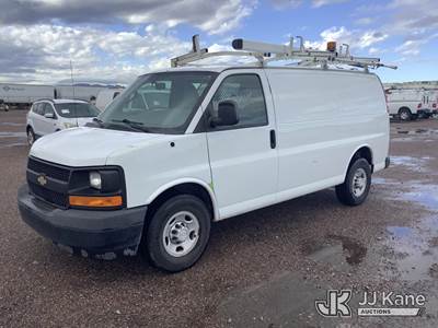 2017 Chevrolet Express G2500 Cargo Van