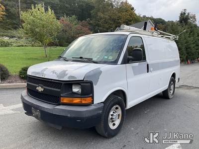 2012 Chevrolet Express G2500 Cargo Van