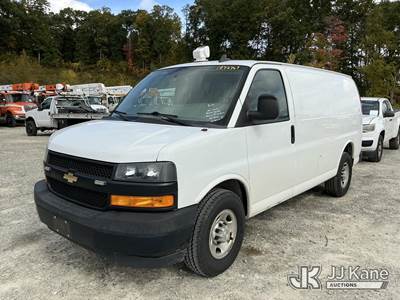 2018 Chevrolet Express G2500 Cargo Van