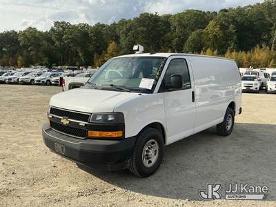 2018 Chevrolet Express G2500 Cargo Van