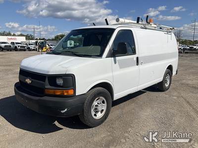 2012 Chevrolet Express G2500 Cargo Van