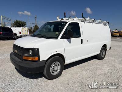 2017 Chevrolet Express G2500 Cargo Van