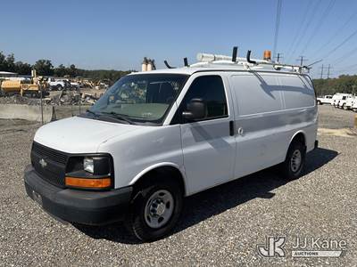 2012 Chevrolet Express G2500 Cargo Van