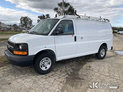 2015 Chevrolet Express G2500 Cargo Van