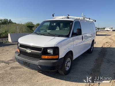 2013 Chevrolet Express G2500 Cargo Van