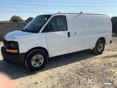 2013 Chevrolet Express G2500 Cargo Van