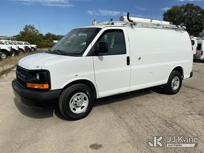 2013 Chevrolet Express G2500 Cargo Van