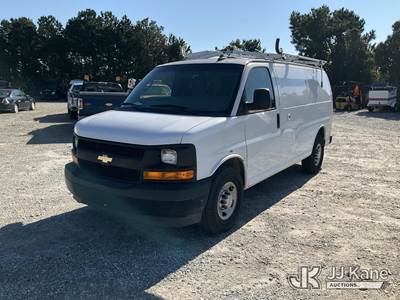 2017 Chevrolet Express G2500 Cargo Van