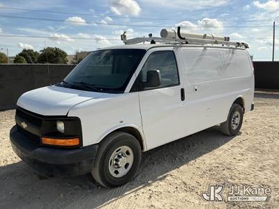 2013 Chevrolet Express G2500 Cargo Van