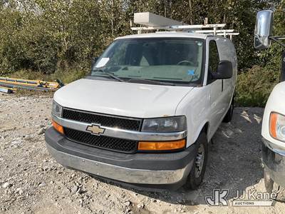 2017 Chevrolet Express G2500 Cargo Van