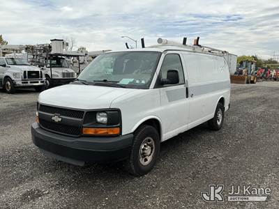 2011 Chevrolet Express G2500 Cargo Van