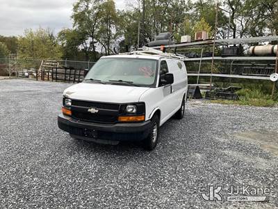 2011 Chevrolet Express G2500 Cargo Van