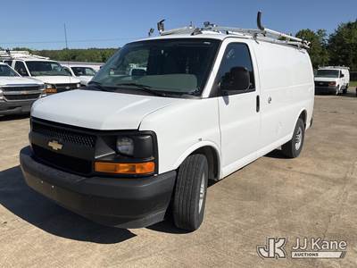 2017 Chevrolet Express G2500 Cargo Van