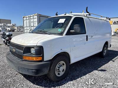 2015 Chevrolet Express G2500 Cargo Van