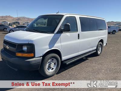 2014 Chevrolet Express G2500 Passenger Van