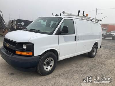 2017 Chevrolet Express G2500 Cargo Van