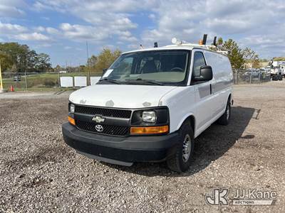 2011 Chevrolet Express G2500 Cargo Van
