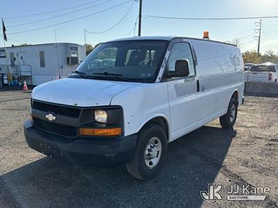 2011 Chevrolet Express G2500 Cargo Van