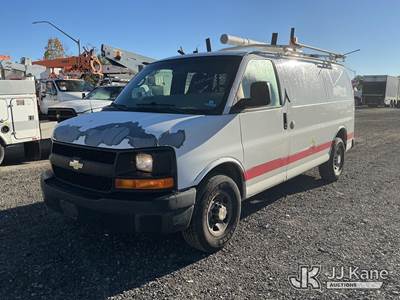 2011 Chevrolet Express G2500 Cargo Van