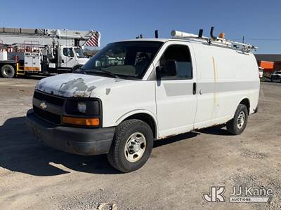 2011 Chevrolet Express G2500 Cargo Van
