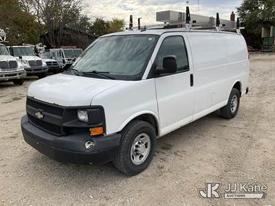 2015 Chevrolet Express G2500 Cargo Van