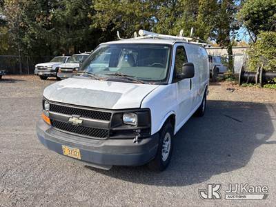 2010 Chevrolet Express G2500 Cargo Van