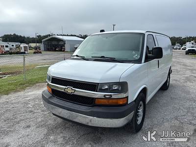 Chevrolet Express G3500 Cargo Van