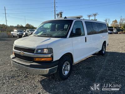 Chevrolet Express G3500 Cargo Van