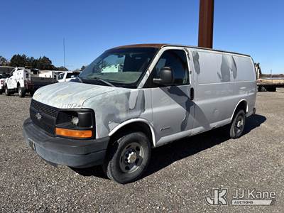 2005 Chevrolet Express G3500 Cargo Van