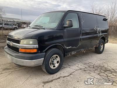2004 Chevrolet Express G3500 Cargo Van
