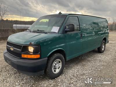 2017 Chevrolet Express G3500 Cargo Van