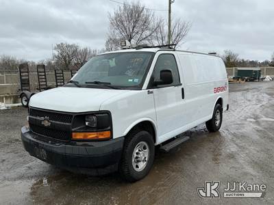2017 Chevrolet Express 3500 4x4 Cargo Van