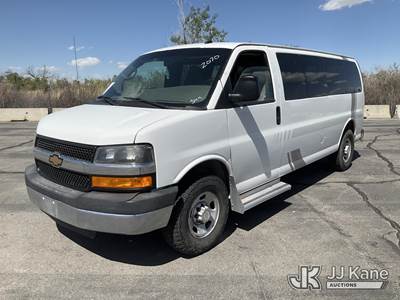 2015 Chevrolet Express G3500 Passenger Van