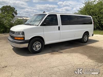 2016 Chevrolet Express G3500 Passenger Van
