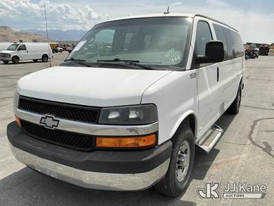 2015 Chevrolet Express G3500 Passenger Van