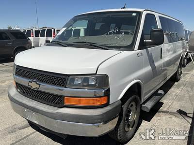 2013 Chevrolet Express G3500 Passenger Van