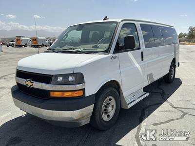 2019 Chevrolet Express G3500 Passenger Van