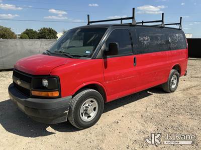 2017 Chevrolet Express G3500 Cargo Van