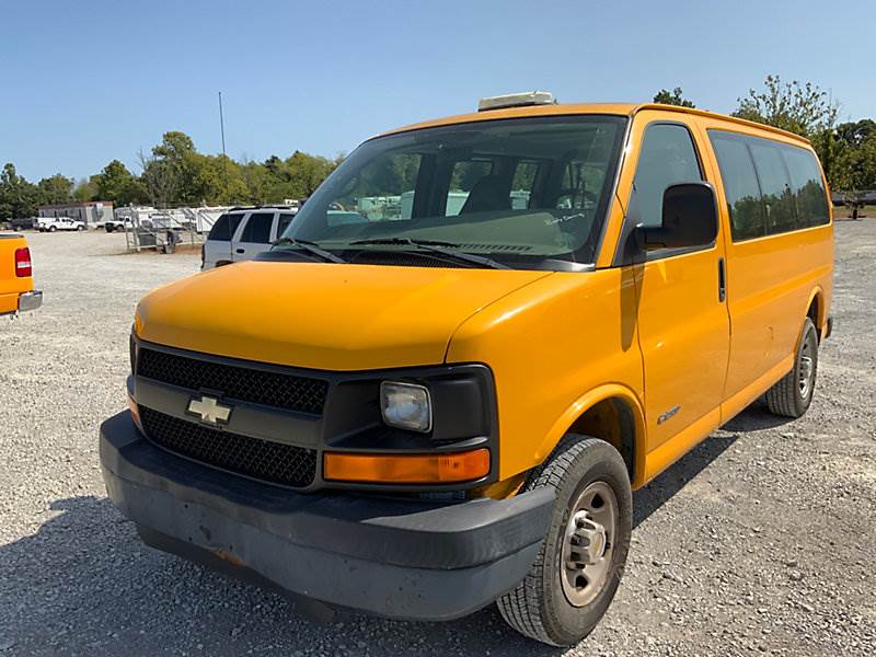 chevy g2500 cargo van