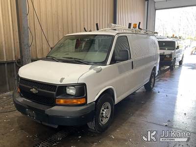 2011 Chevrolet G2500 Cargo Van