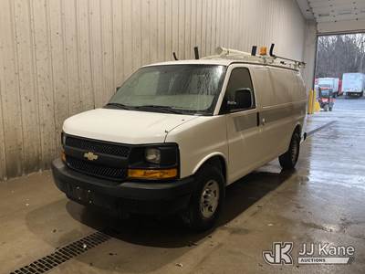 2012 Chevrolet G2500 Cargo Van