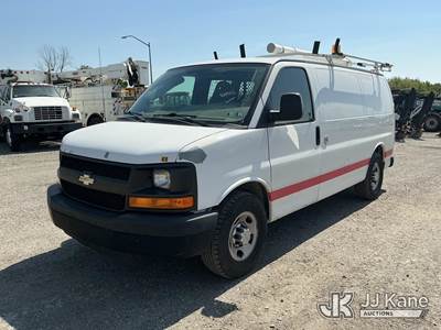 2012 Chevrolet G2500 Cargo Van