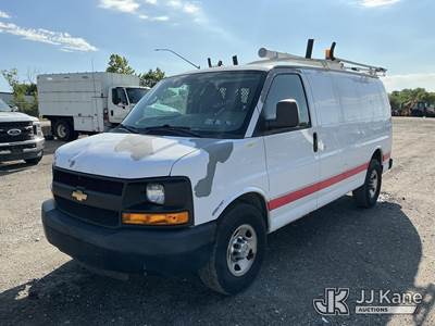 2011 Chevrolet G2500 Cargo Van