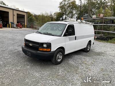 2012 Chevrolet G2500 Cargo Van