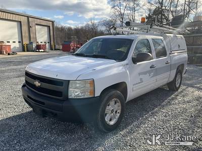 2010 Chevrolet Silverado 1500 Hybrid Crew-Cab Pickup Truck