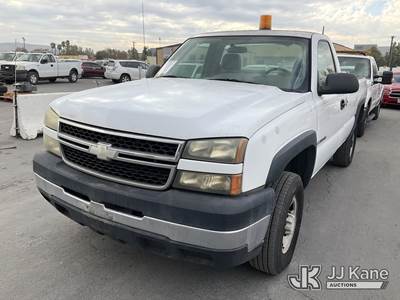 2006 Chevrolet Silverado 2500HD Pickup Truck