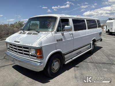 1990 Dodge 350 Passenger Van