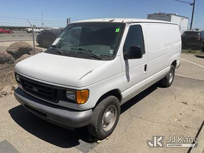 2006 Ford Econoline E-150 Cargo Van