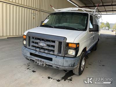 2013 Ford Econoline E-150 Cargo Van