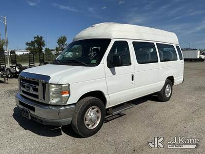 Ford E-250 Cargo Van